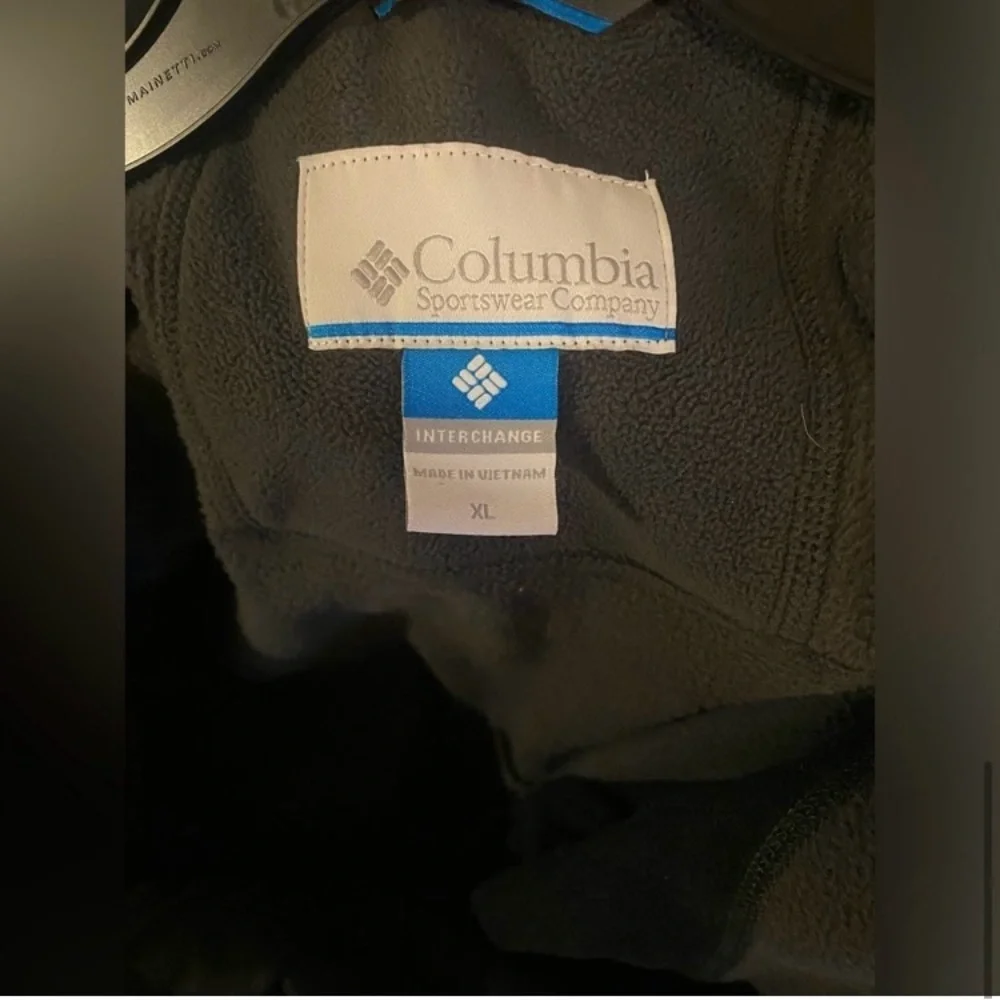 Columbia jacket - Picture 3 of 3